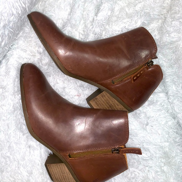 Frye Judith dark brown leather booties 9&9.5 NWOB - Picture 4 of 5